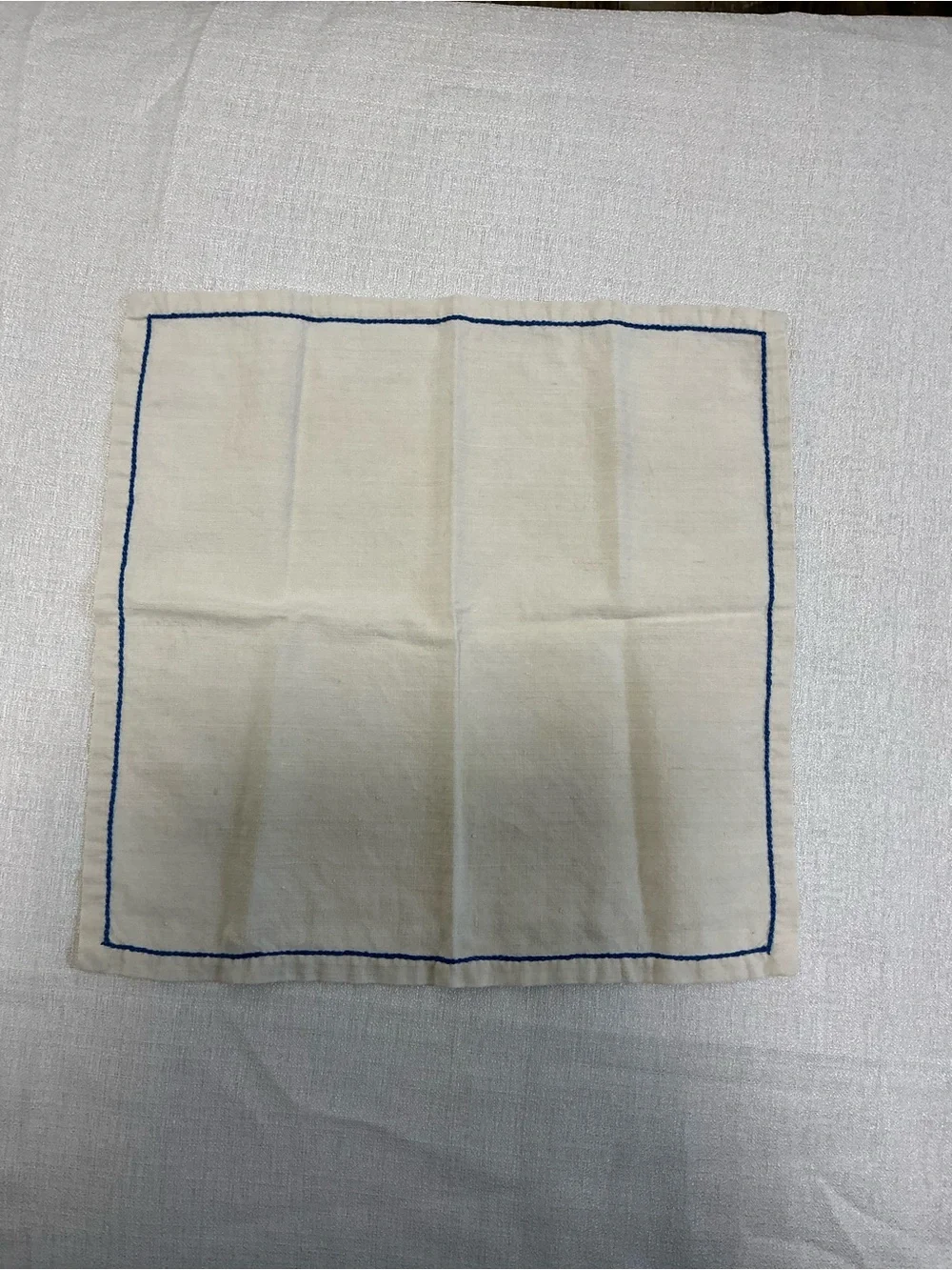 VTG Handmade Table Runner 2 Napkins Set Blue Peacock Bird Embroidered Crochet